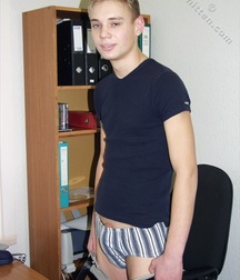 Jheros 5ddbfdb9c7785.jpg