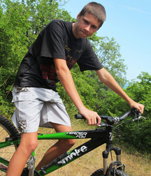 Alex Oliver  5de4d808b5bfb.jpg