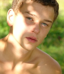 Alex Outdoors 5de4dccde609e.jpg