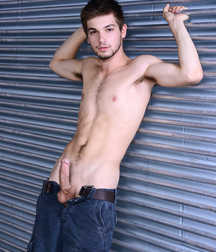 Solo guy 5cd88b9c23801.jpg