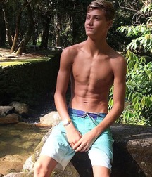 Surf dude 5c5cf1e5d4704.jpg