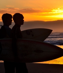 Good looking boys Gay Porn Tube Surf 60f3c057afa5a.jpg