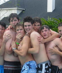 Shirtless Boys Gay Tube Spring Break 5f8e0e847c84a.jpg