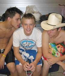 Shirtless Boys Gay Tube Spring Break 5f8e0e9708fe6.jpg