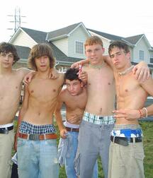 Shirtless Groups Summer Gay Tube 5f8e14e409d67.jpg