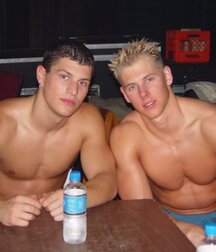 Shirtless Groups Summer Gay Tube 5f8e152b9e845.jpg