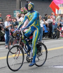 Slightly bizarre or usual 5e28ba8675079.jpg