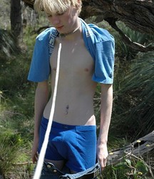 Cute Guys, light bondage, nice cocks, twinks 5e321610920a8.jpg