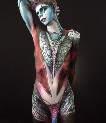 Body Painting and Fruit 5e483069f29f8.jpg