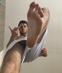 Hairy Legs Love Affair Porn 5e7a361e9345d.jpg