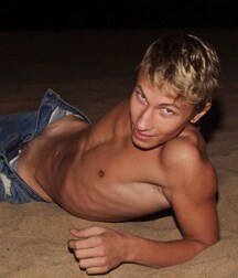 Sexy Young Men Posing, mostly non-nude 5ef4d809981ba.jpg