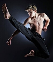 Sexy Young Men Posing, mostly non-nude 5ef4d850c96c8.jpg