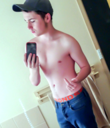 Random Cute Guys on the Net, Boys Porn 5f2429756120d.png