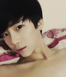 Handsome 2 5d5f0fecc319b.jpg