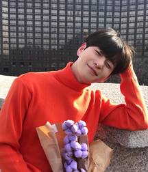 Handsome 2 5d5f0ff44fbc5.jpg
