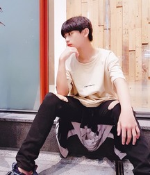Fckpcy: Handsome 3 5d66397649848.jpg