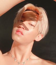 Handsome Asian Guys 5dd7d8807453e.jpg