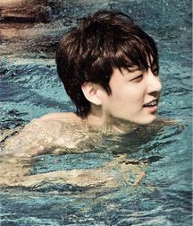 Fckpcy: Handsome 7 5de38cb26c026.jpg