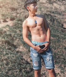 fckpcy: shirtless asian guys 2 5e8ad628c1166.jpg