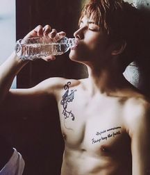 fckpcy: shirtless asian guys 2 5e8ad62e4a2c4.jpg