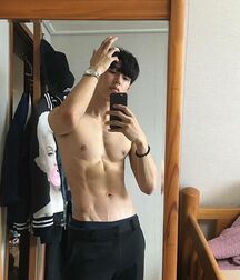 Handsome 34 by fckpcy  5f91355c0becb.jpg