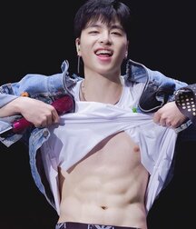 handsome 48 61d16e3eea9f3.jpg