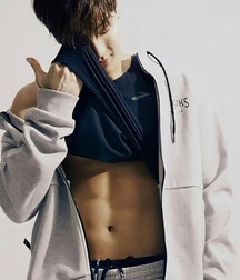 handsome 48 61d16e577edf2.jpg