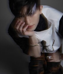 Handsome 49 626fd47557410.jpg