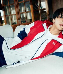 Handsome 49 626fd498c5abc.jpg