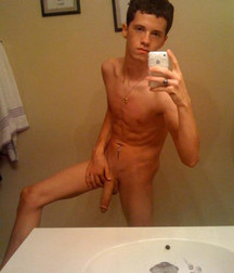 Boys, Boys, Boys 5d3cb6db69c25.jpg