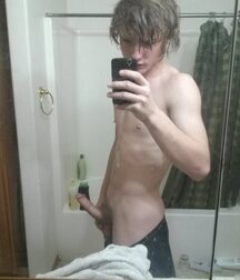 Beauties selfie boys porn 5f0d5dfb885ec.jpg