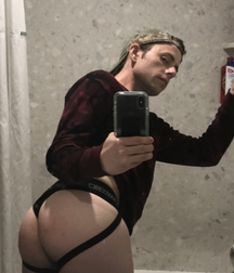 Pics of me  5c566e4dda194.jpeg