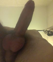 Sexy boy 5cf94efcd59ff.jpg