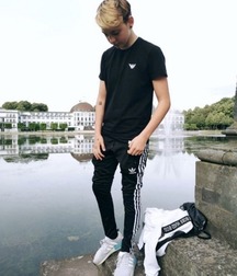 I love adidas boys 5c63a8bfac4f4.jpg