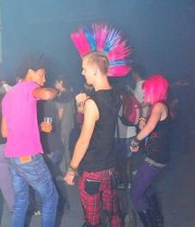 more picsof me 5c664cffc09b3.jpg