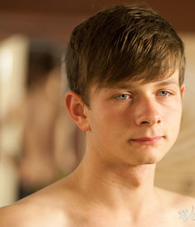 Geiler boy wird hart 5d9b7ab6b9a69.jpg
