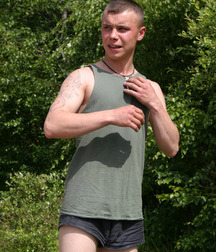 Soldat will ficken 5db09eba3a327.jpg