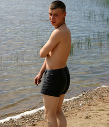 Soldat will ficken 5db09ebef0f00.jpg