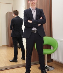 Brad und sein langer Ficker 5db482653ea63.jpg