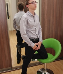 Brad und sein langer Ficker 5db482ad08899.jpg