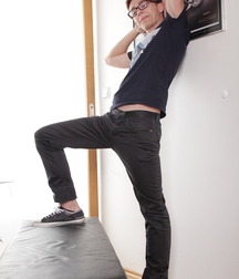 Brad und sein langer Ficker 5dc3135f2eddd.jpg