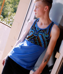 Heisser Boy Porn macht jeden Hart. 5f6f512d01876.jpg