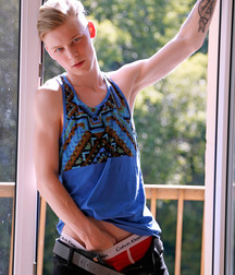 Heisser Boy Porn macht jeden Hart. 5f6f517623ab3.jpg