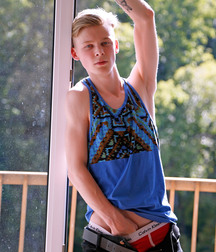 Heisser Boy Porn macht jeden Hart. 5f6f517b402a6.jpg