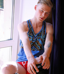 Heisser Boy Porn macht jeden Hart. 5f6f51a3d98eb.jpg