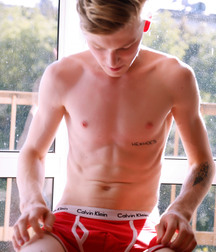 Heisser Boy Porn macht jeden Hart. 5f6f51f45c5db.jpg