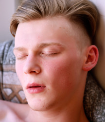 Heisser Boy Porn macht jeden Hart. 5f6f53a27a704.jpg