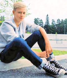 Heisse junge Männer Twink Tube 604e43a90e43a.jpg
