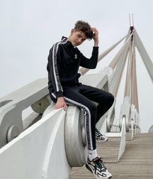 Heiße junge Männer Twink Gay Porn 606c72a266d27.jpg