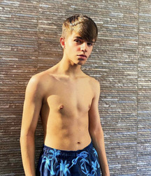 Heisse junge Männer Gay Tube Strip 609fd4d5d7f26.jpg